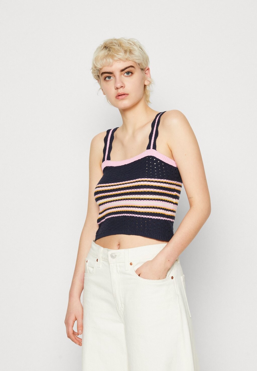 

Топ Vero Moda