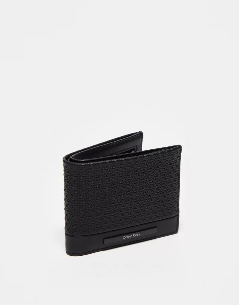 

Calvin Klein Jeans – современный кошелек черного цвета