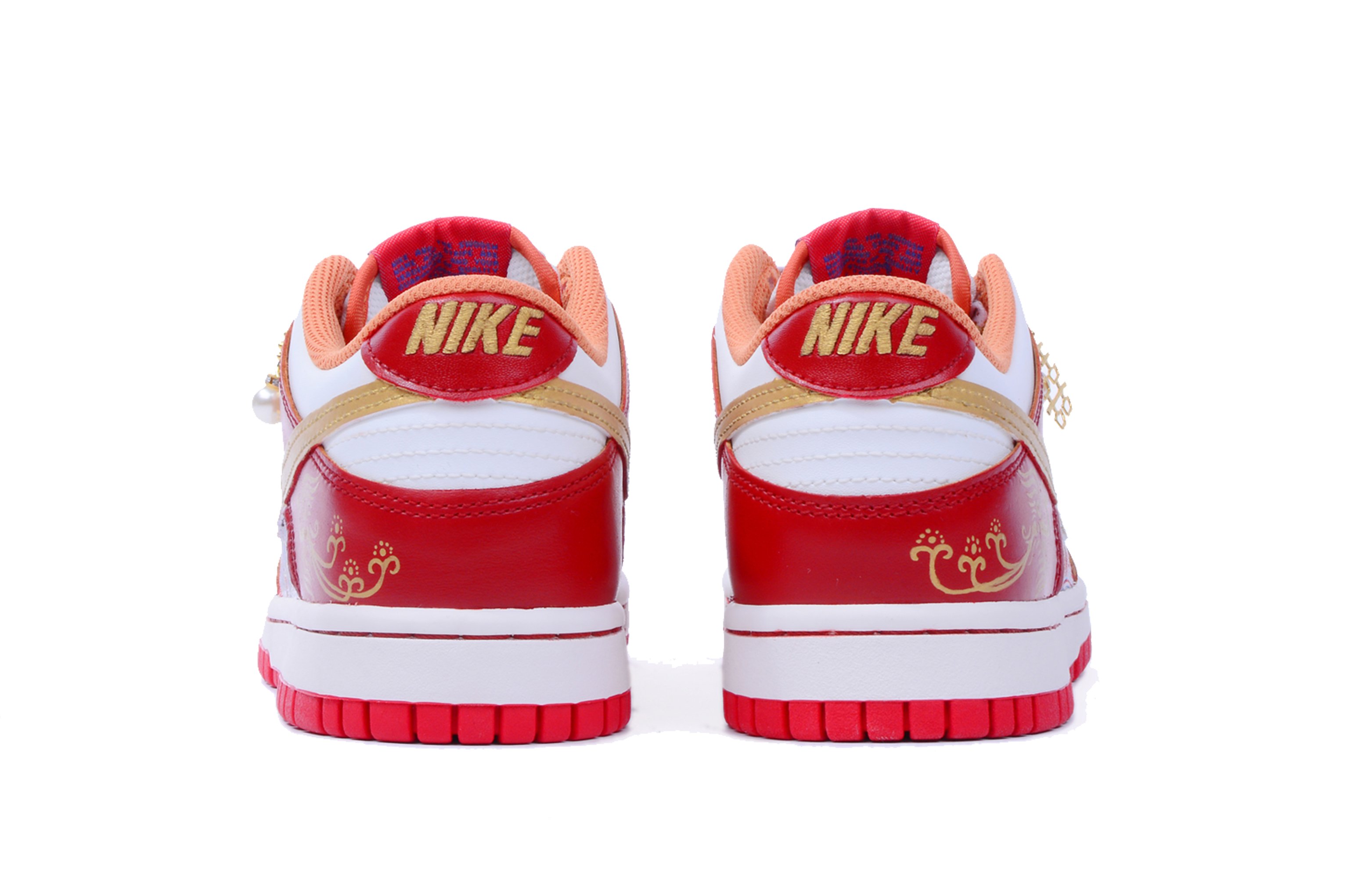 

Женские туфли Nike Dunk Low Skate