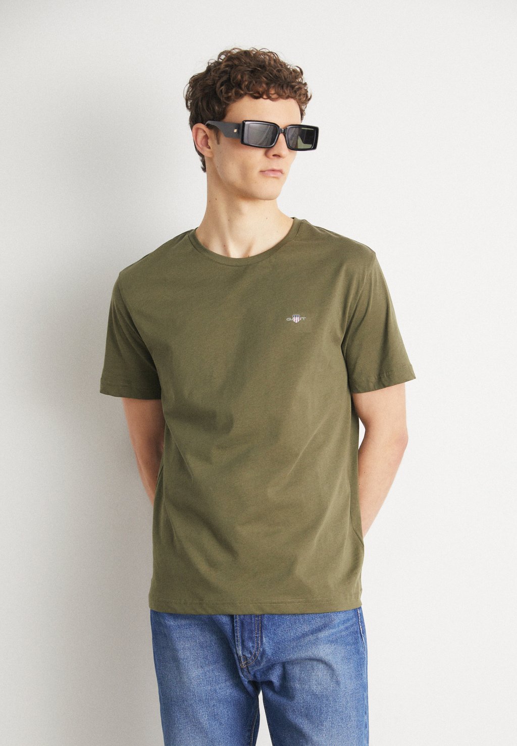 Базовая футболка GANT, оливковый