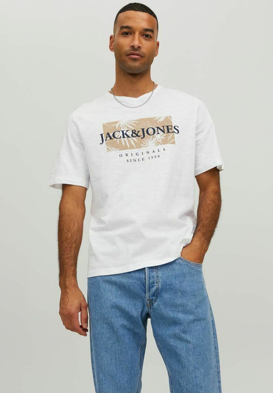 

Футболка с принтом Jack & Jones, молочный