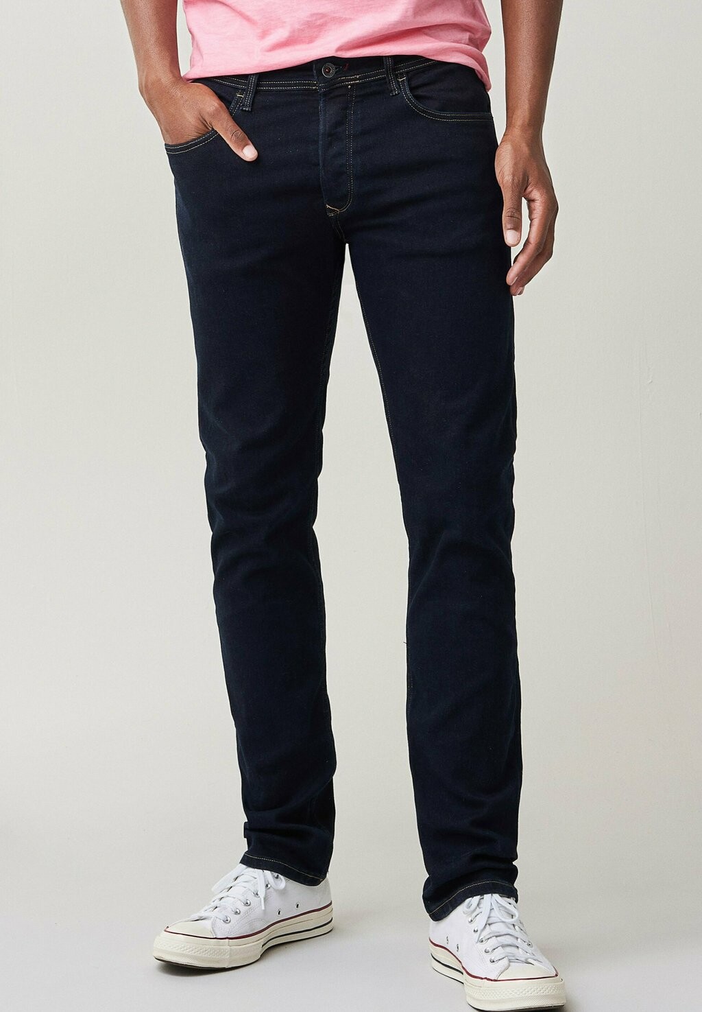 

Джинсы облегающего кроя Salsa Jeans