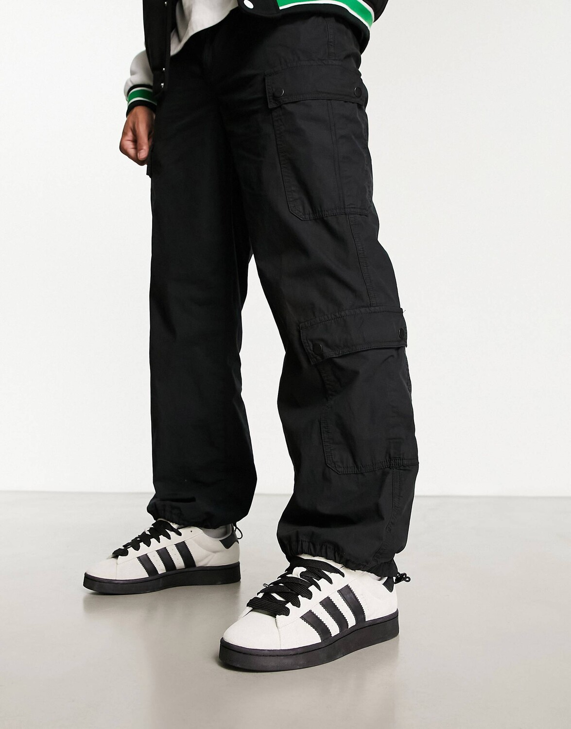 

Белые кроссовки adidas Originals Campus 00's