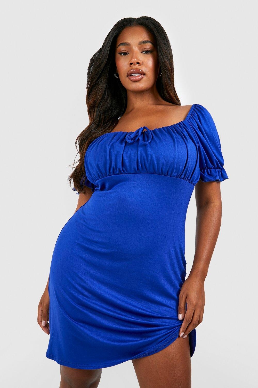 

Трикотажный сарафан плюс молочница Boohoo, кобальтовый