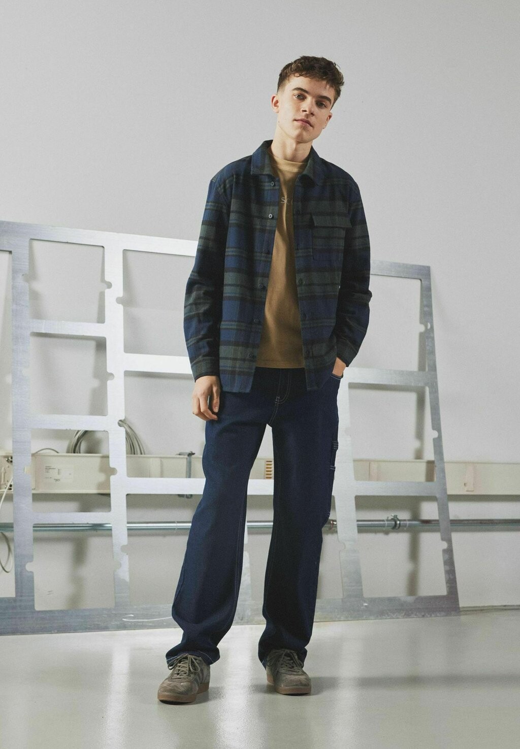 

Джинсы Straight Leg WORKER LMTD, цвет dark blue denim