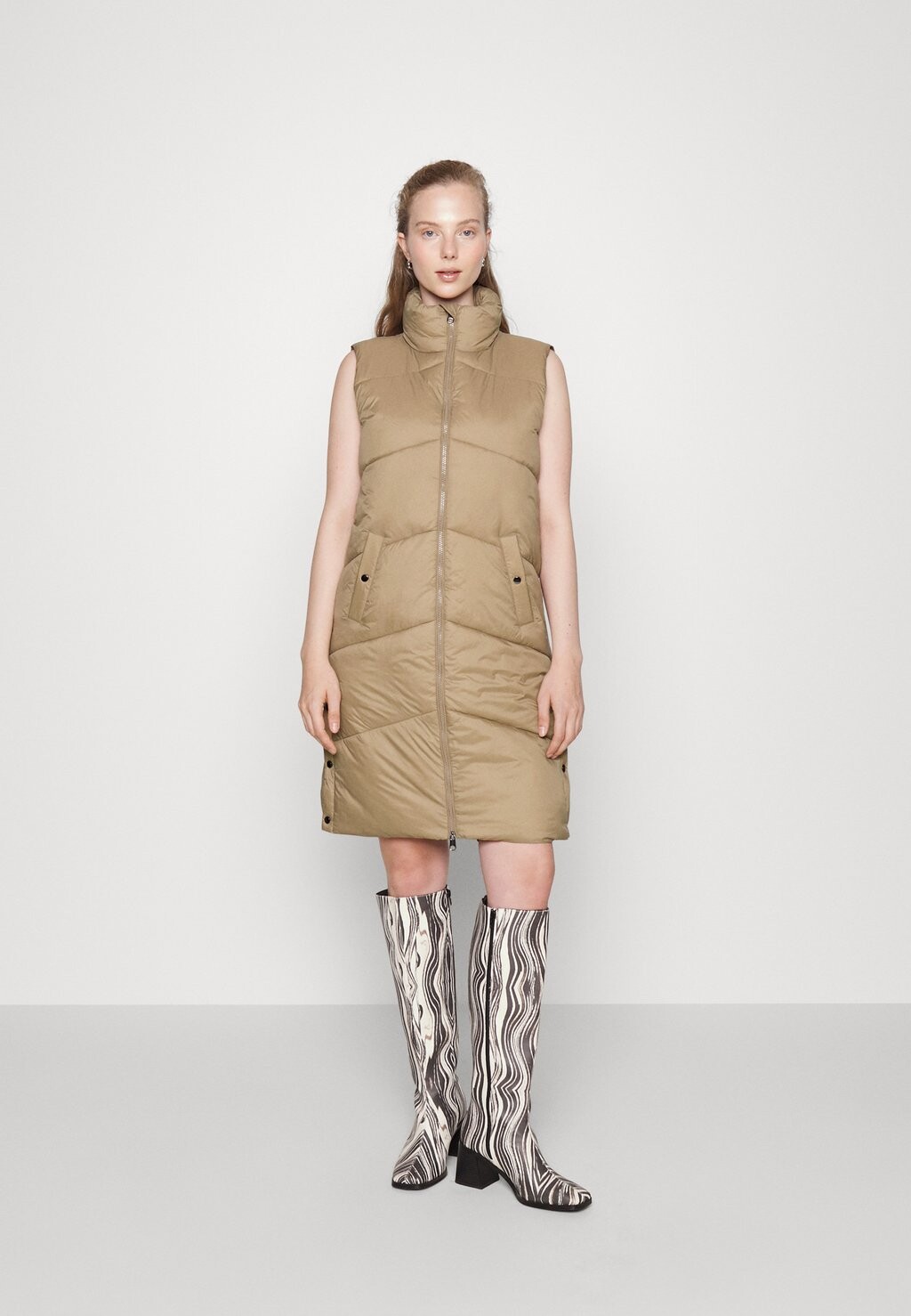 

Жилет Vero Moda