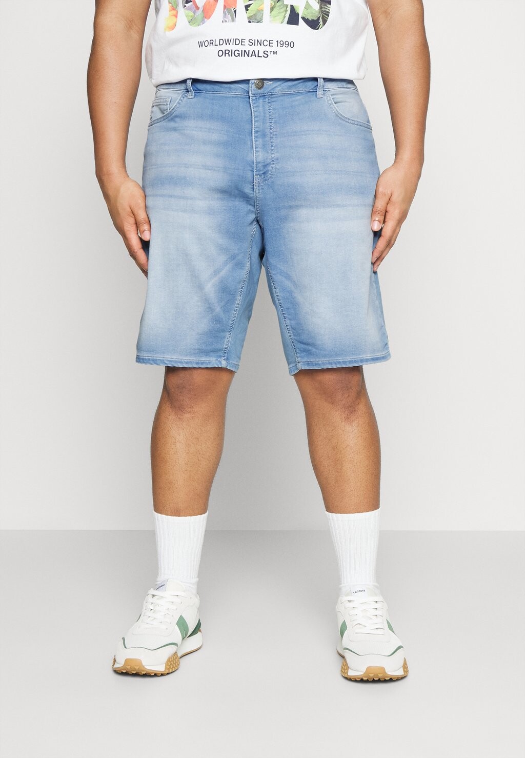 

Джинсовые шорты Cars Jeans