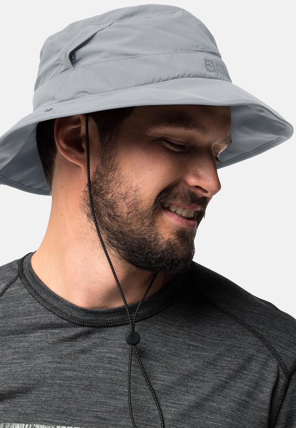 

Шапка Jack Wolfskin, цвет silver grey