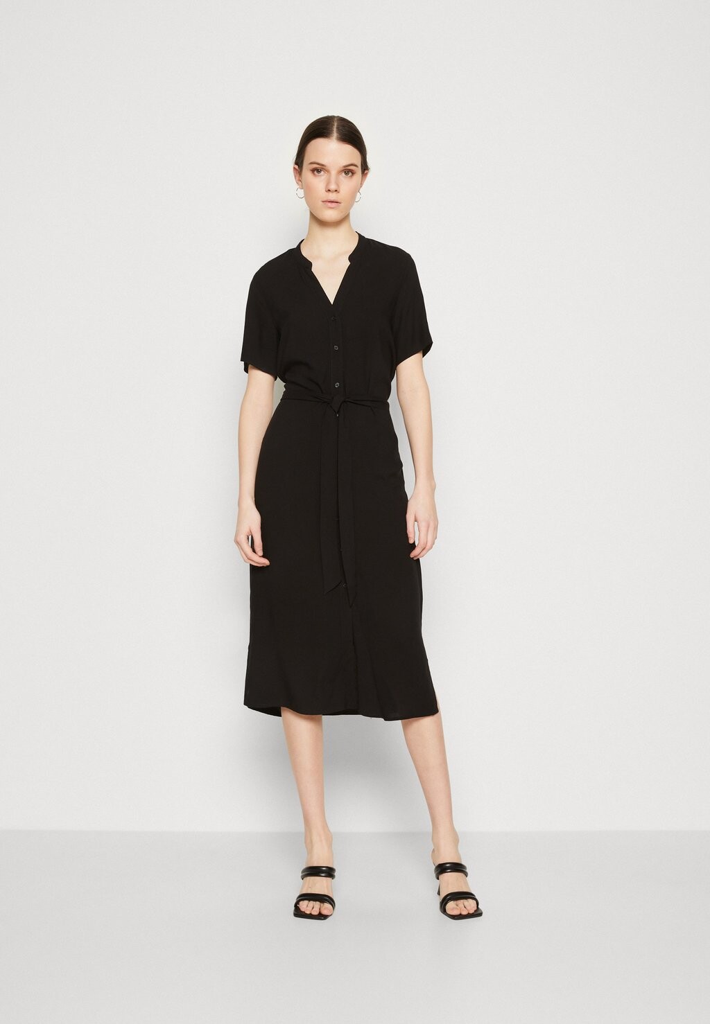 

Платье-рубашка Vero Moda