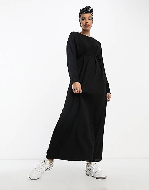 

Черное платье макси со складками на талии ASOS DESIGN