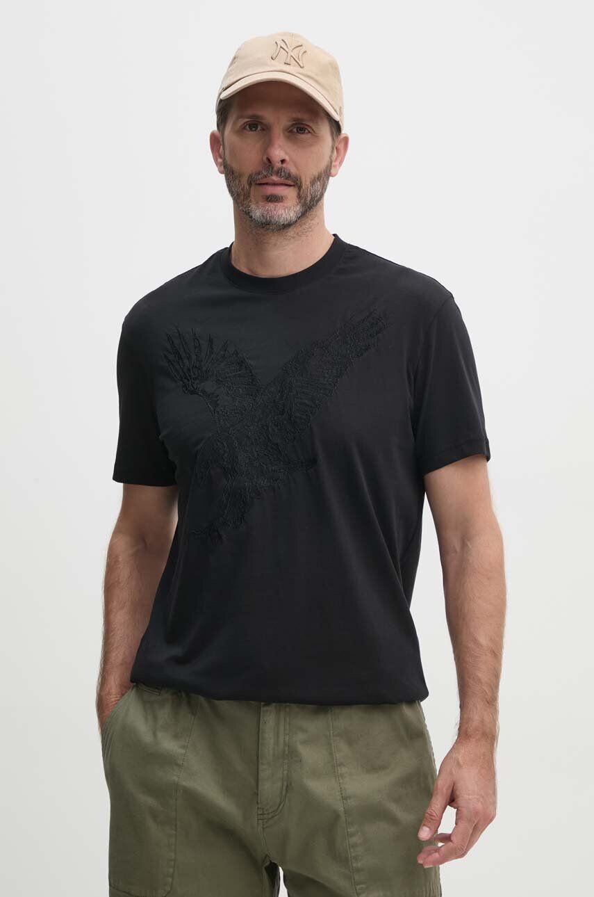 

Хлопковая футболка Armani Exchange, черный