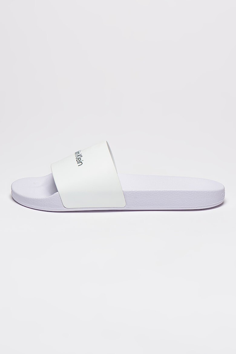 

Тапочки с тисненым логотипом Calvin Klein, белый