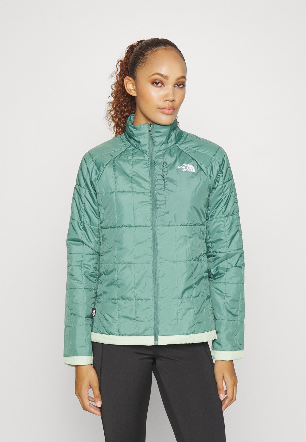 

Куртка Outdoor CIRCALOFT JACKET The North Face, тёмно-шалфейный/туманно-шалфейный