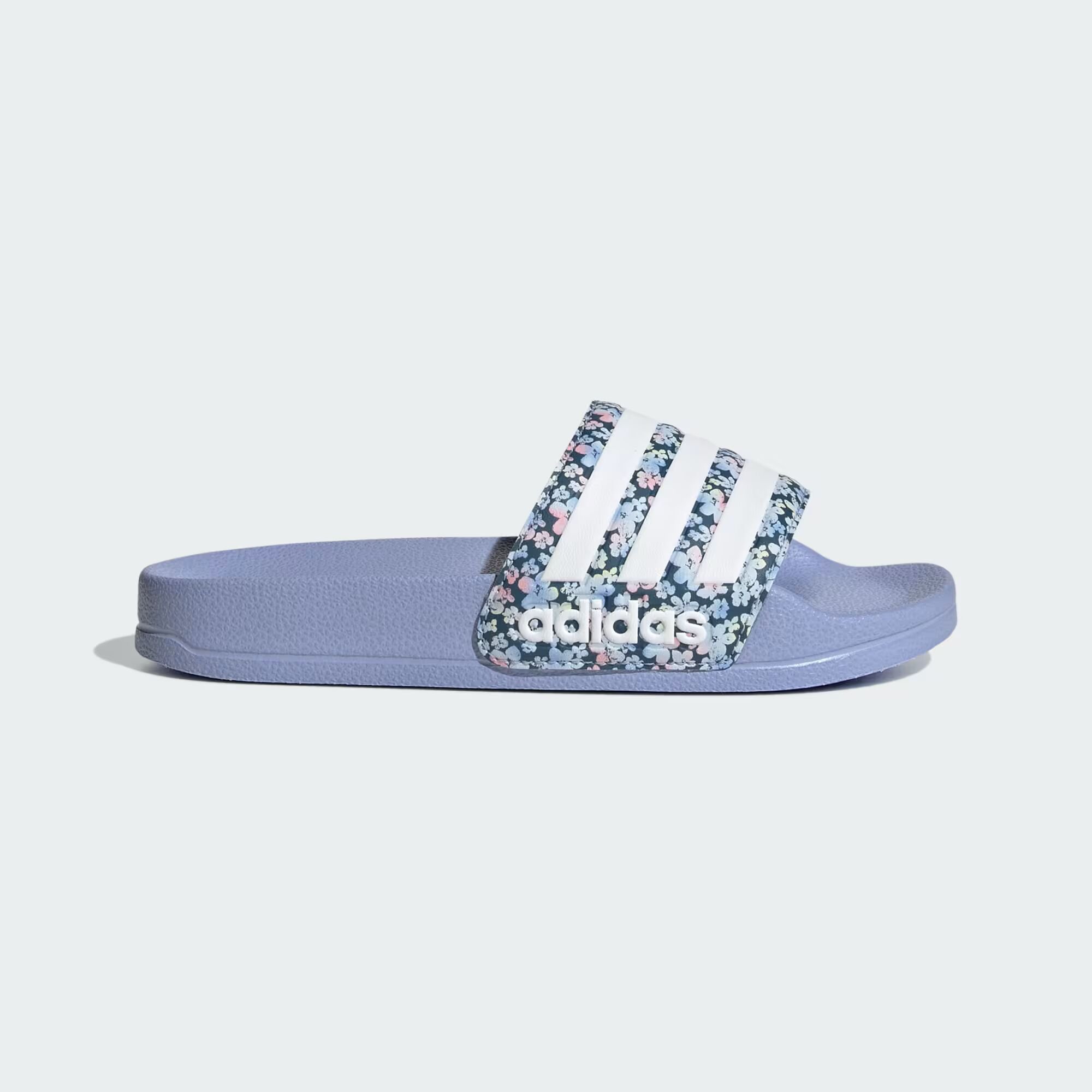 

Сандалии для душа Adilette Adidas, цвет Blue Spark/Cloud White/Blue Spark