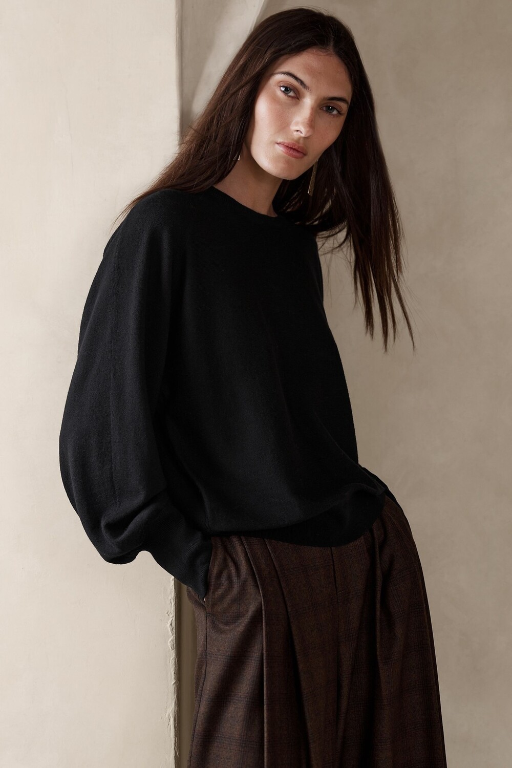 

Свитер Telma из шерсти мериноса Banana Republic, черный