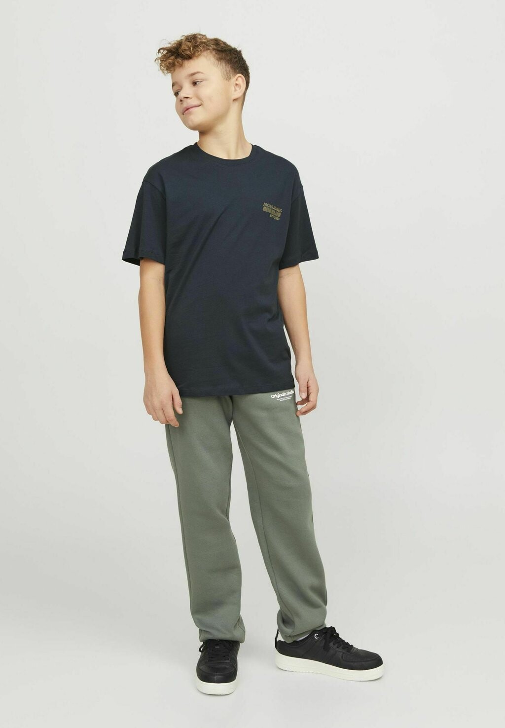 

Футболка с принтом Jack & Jones Junior, цвет magical forest