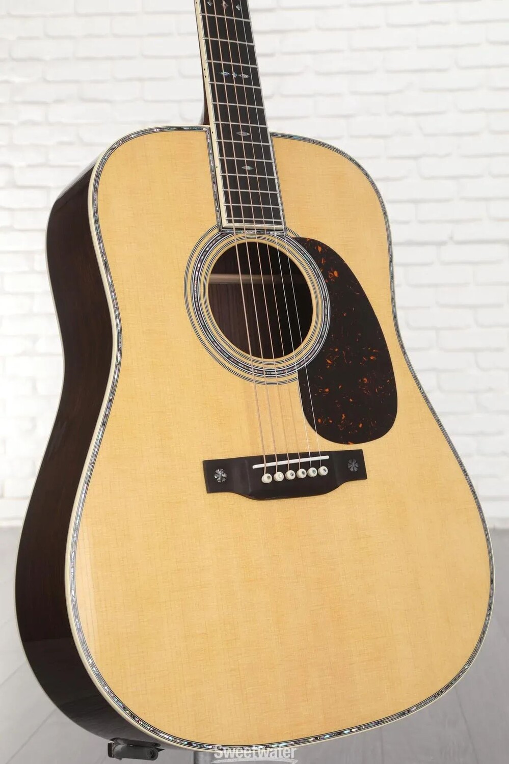 

Акустическая гитара Martin D-42 - натуральный
