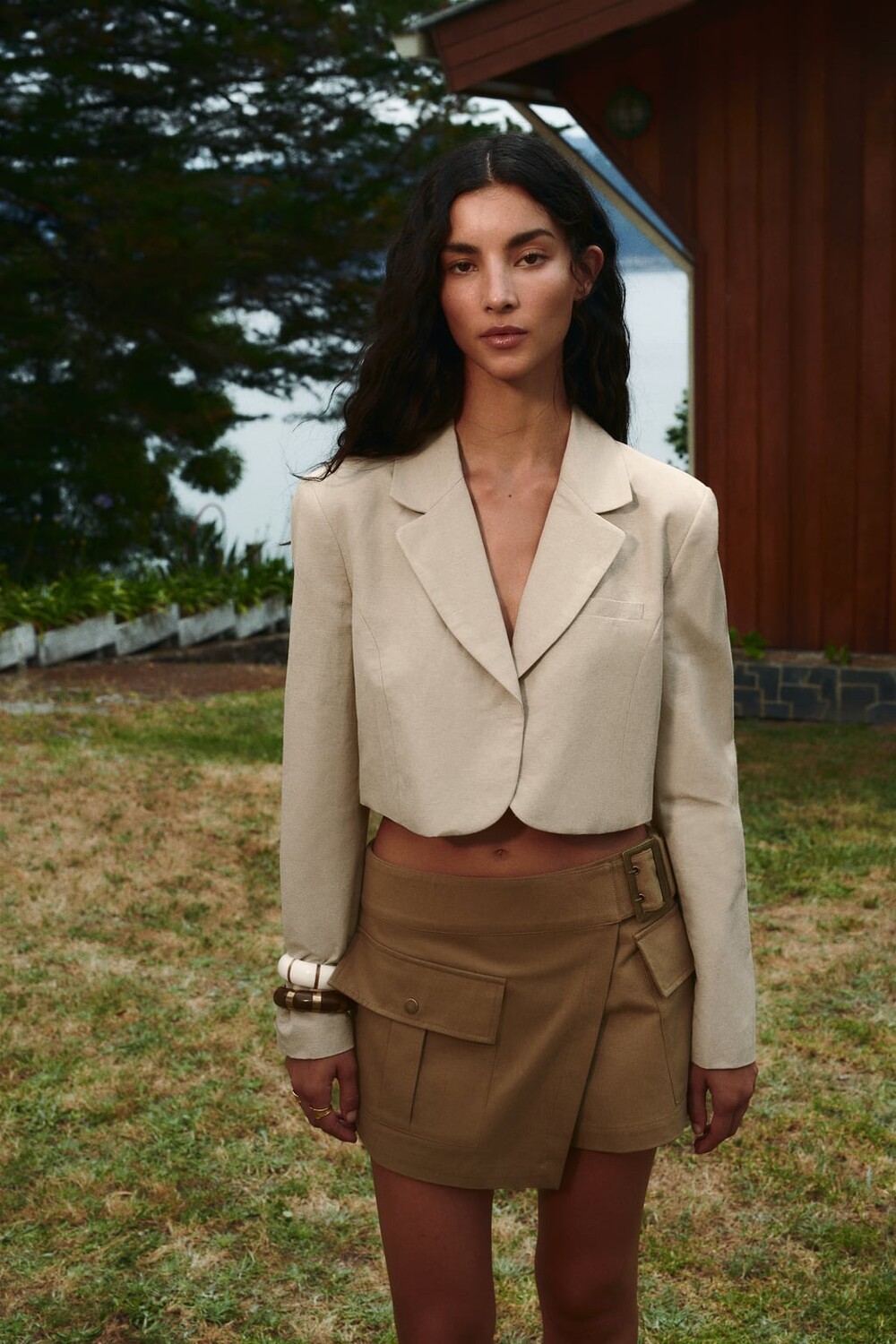 

Укороченный пиджак из смешанной льна ZARA, песочный