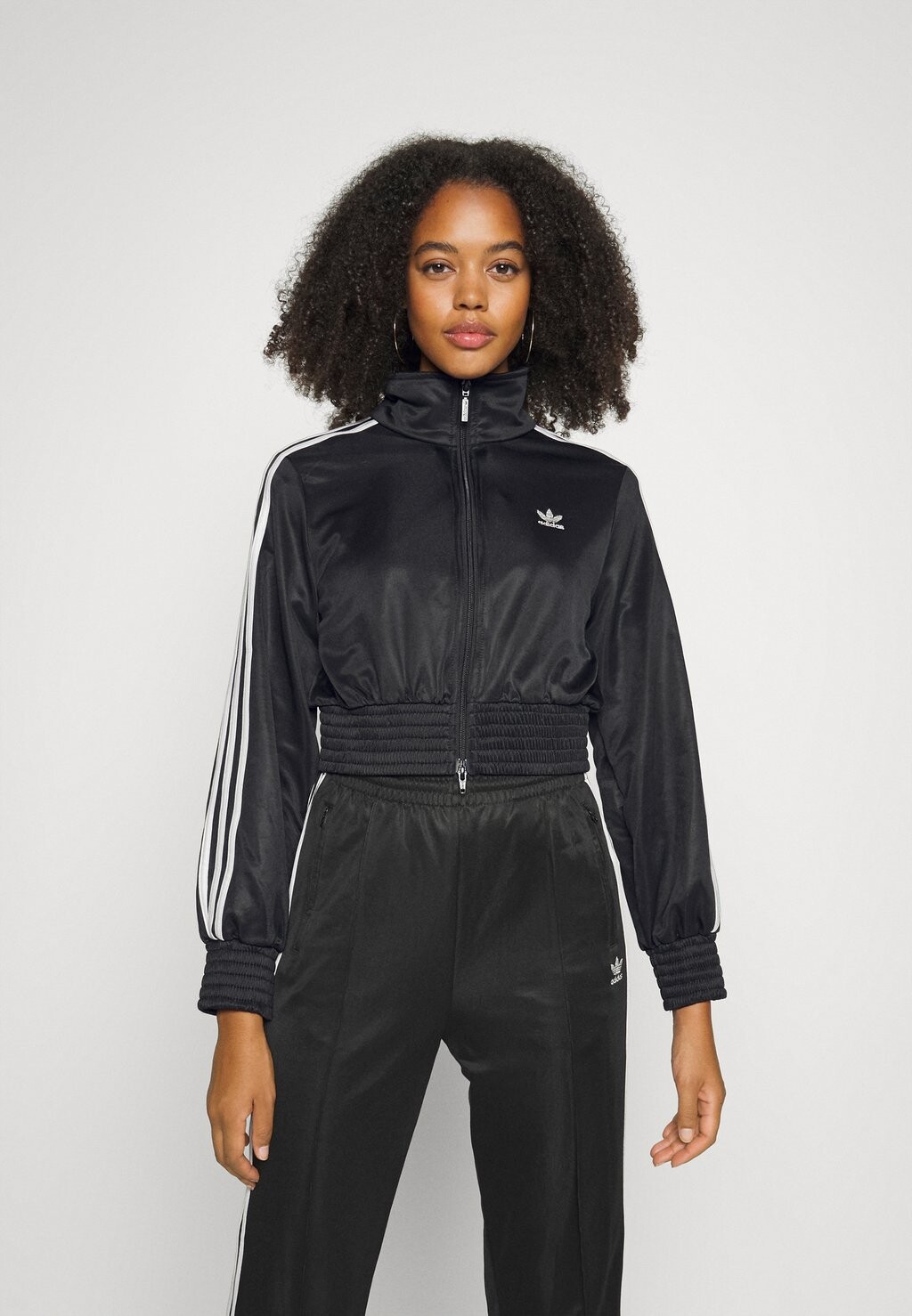 

Куртка летняя adidas Originals, черный