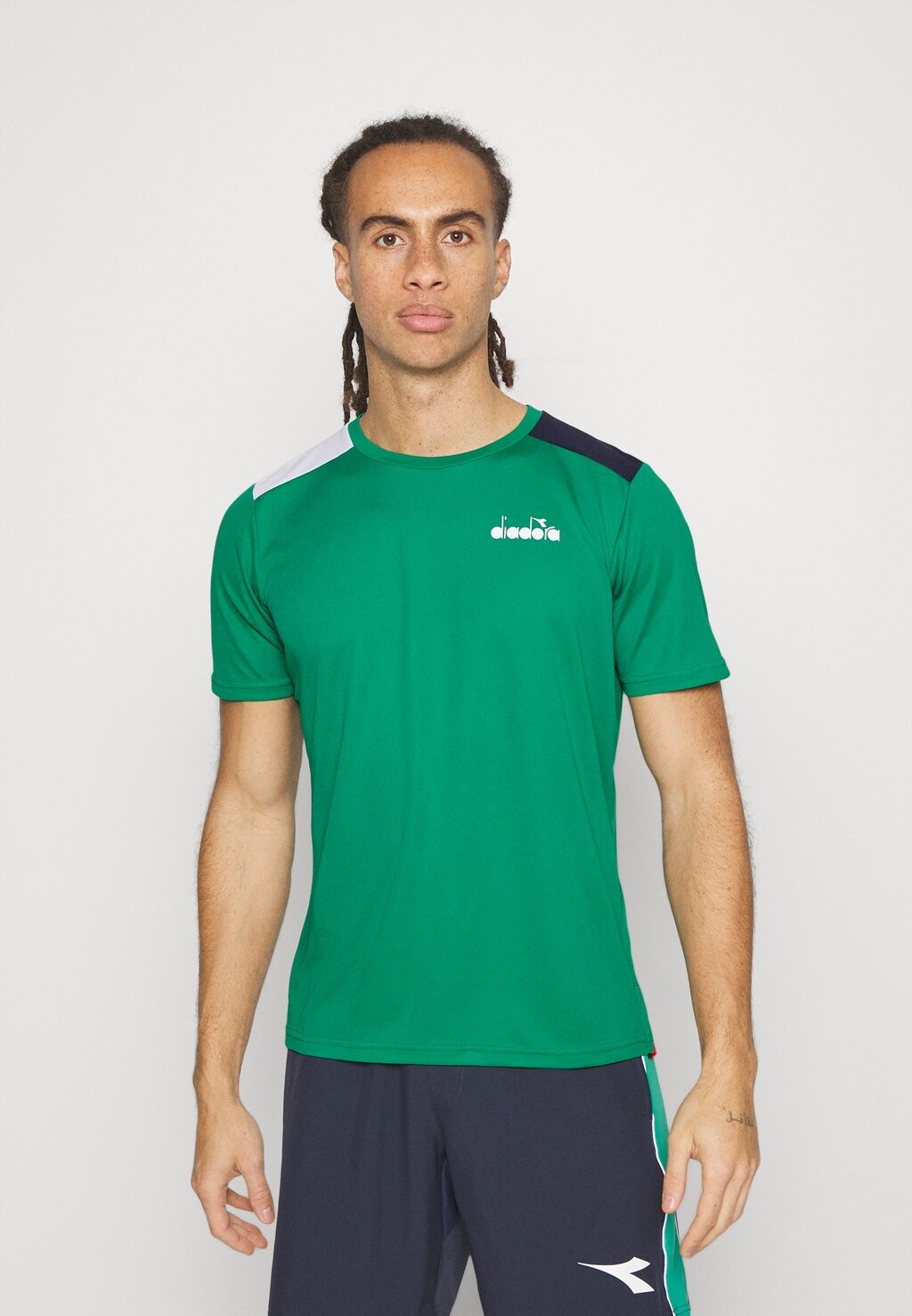 

Футболка Diadora