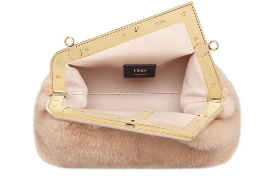 

Маленькая сумка Fendi First Fendi