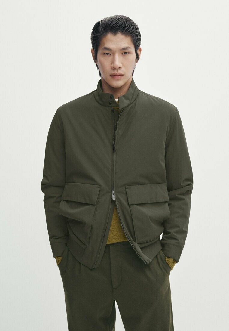 

Демисезонная куртка Massimo Dutti, цвет khaki