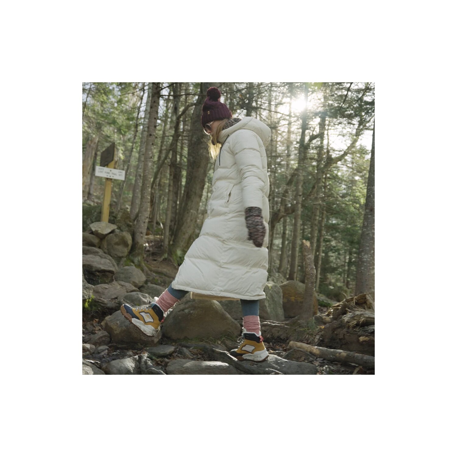 

Женская длинная куртка-пуховик из переработанного пуха Timberland, цвет White Smoke