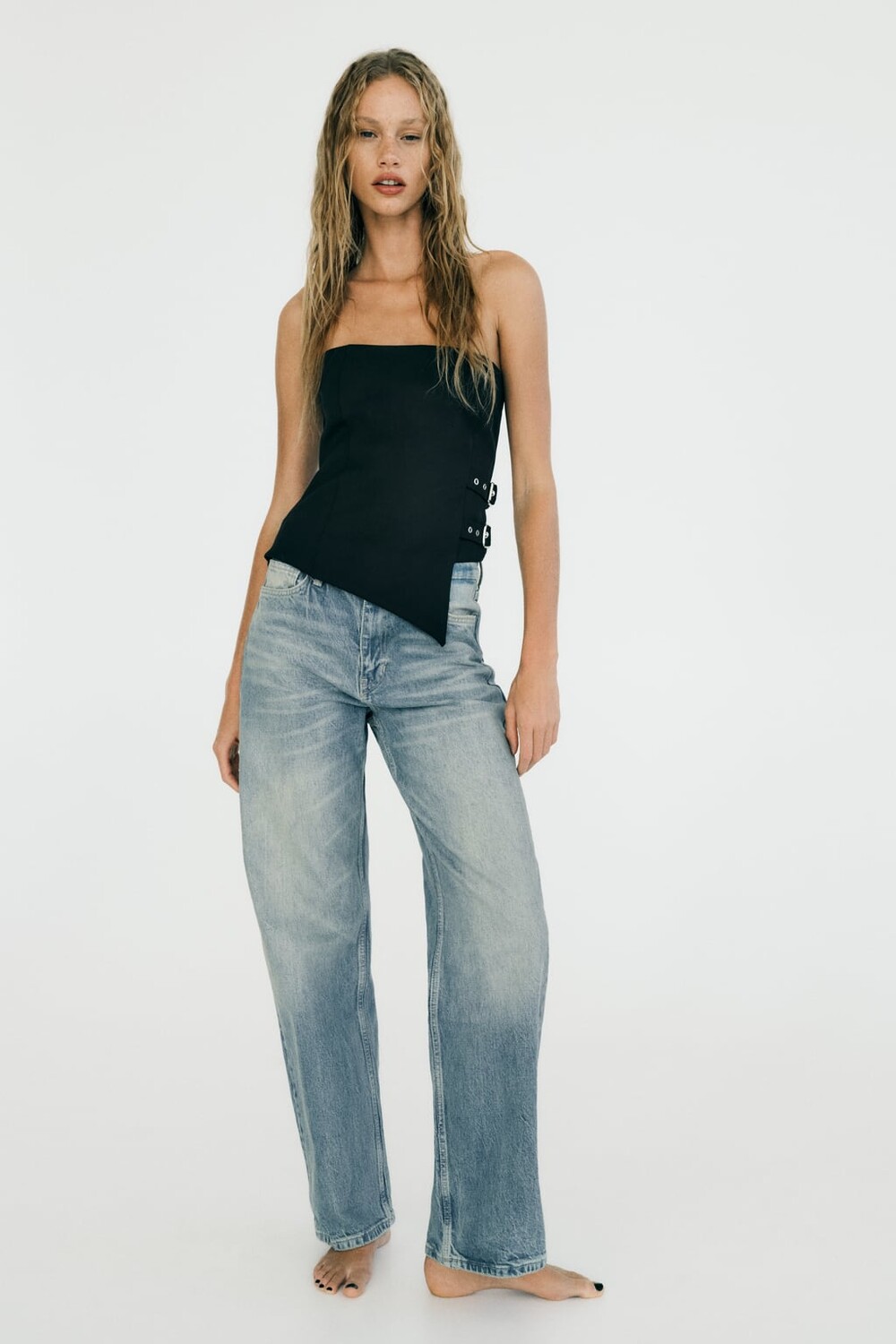 

Топ без бретек с пряжками ZARA, черный