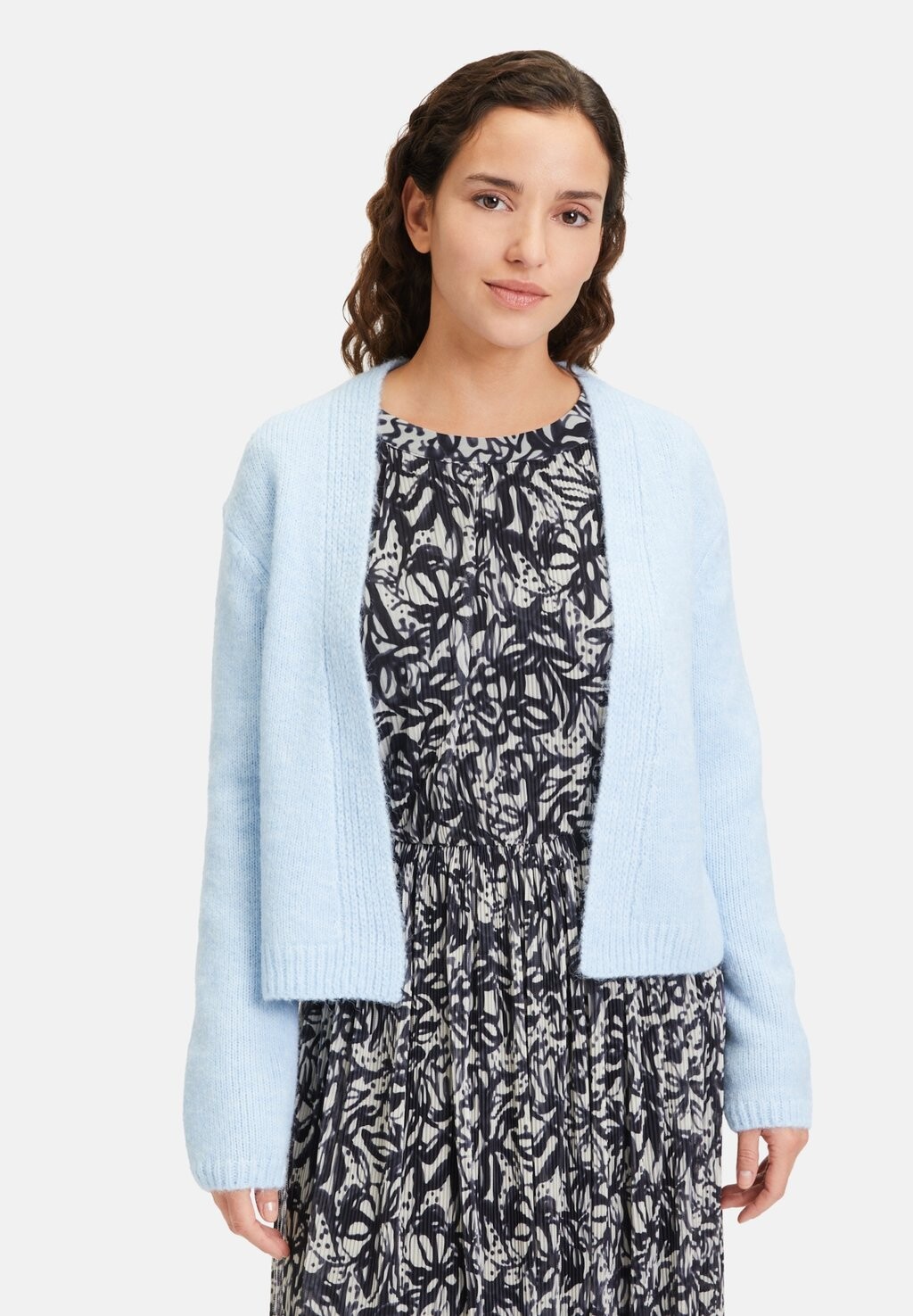 

Кардиган OHNE VERSCHLUSS Betty & Co, цвет light blue melange