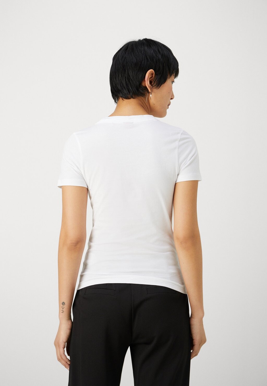 

Футболка с принтом CLASSIC TEE HUGO, цвет white