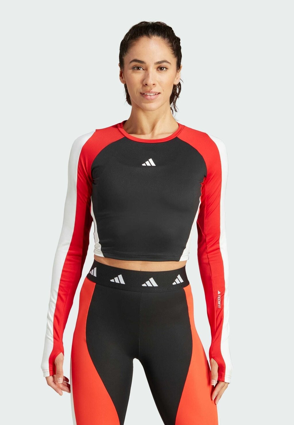 

Футболка с длинным рукавом BLOCK TEE Adidas, черная, лучше алый белый, Черный