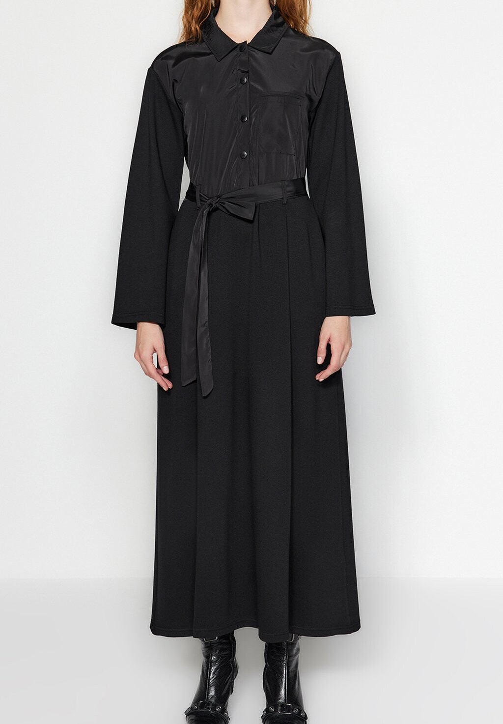 

Платье макси Trendyol Modest, цвет black