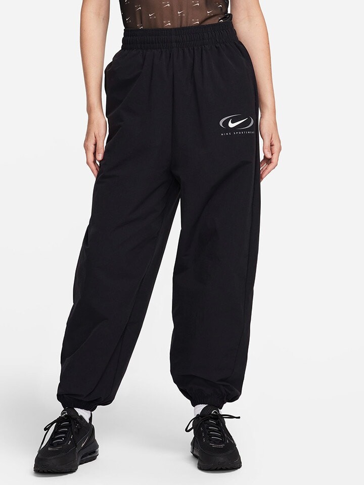 

Спортивные штаны Nike, черный
