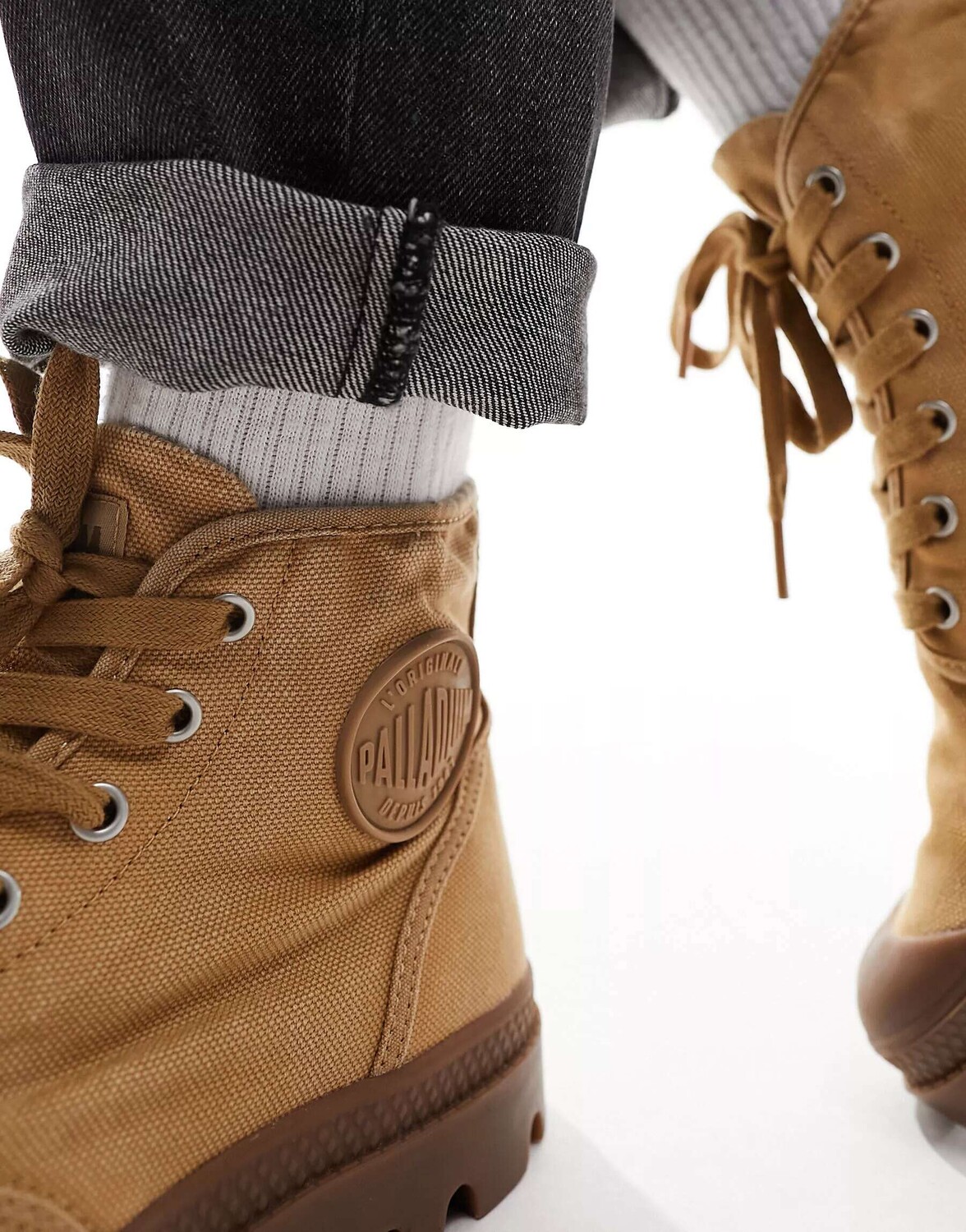 

Бежевые ботинки на шнуровке Palladium Pampa Hi, Бежевый