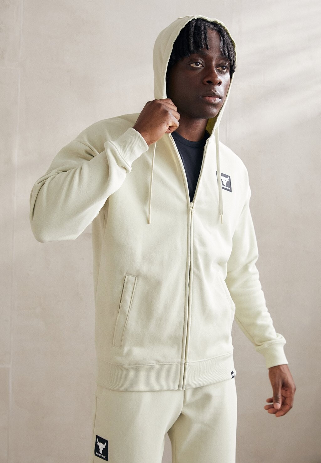 

Толстовка ROCK Under Armour, цвет silt/beige