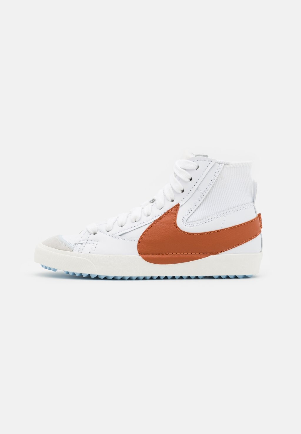 

Высокие кроссовки Nike