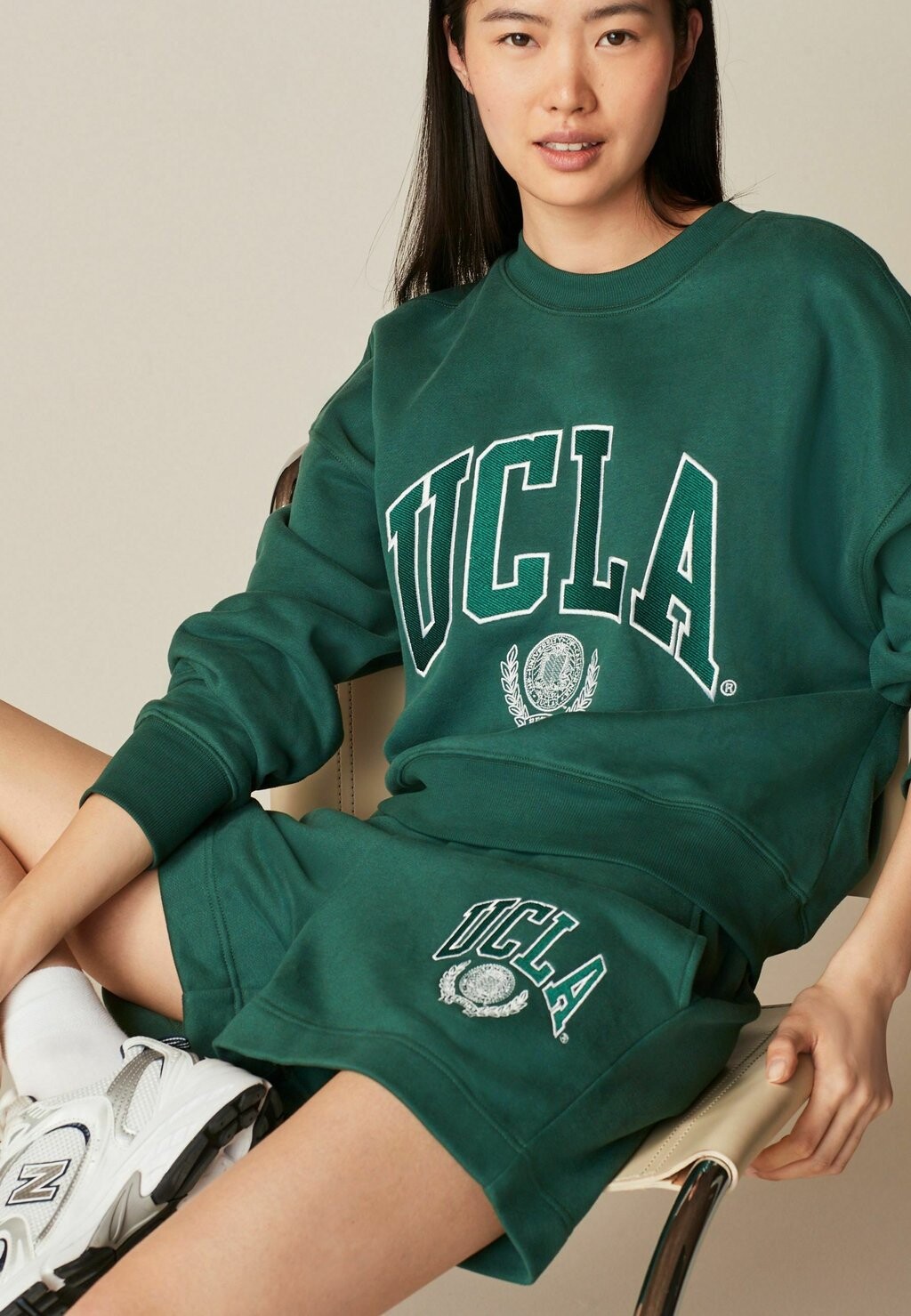 

Спортивный свитер LICENSE UCLA Next, зеленый