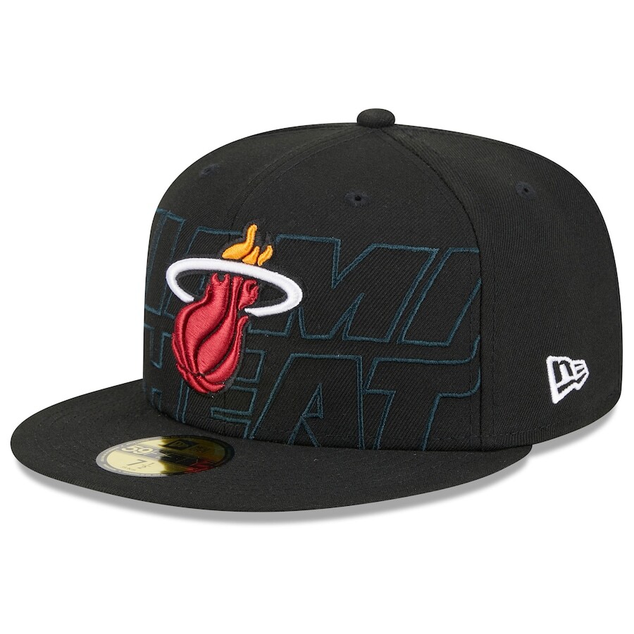 

Бейсболка New Era Miami Heat, черный