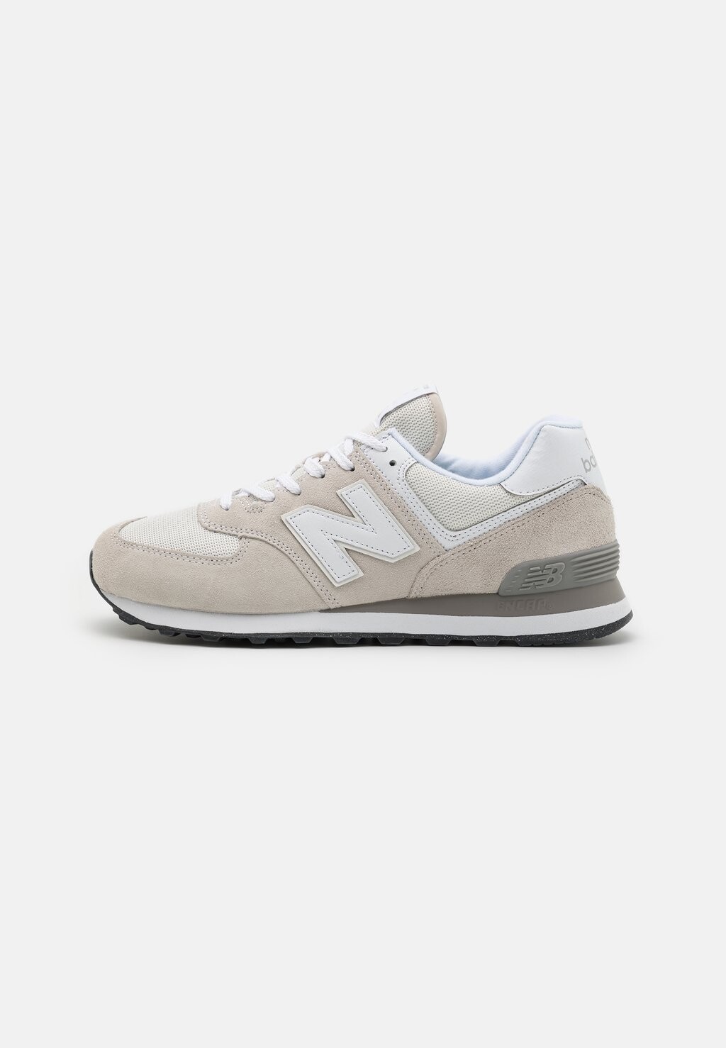

Кроссовки New Balance