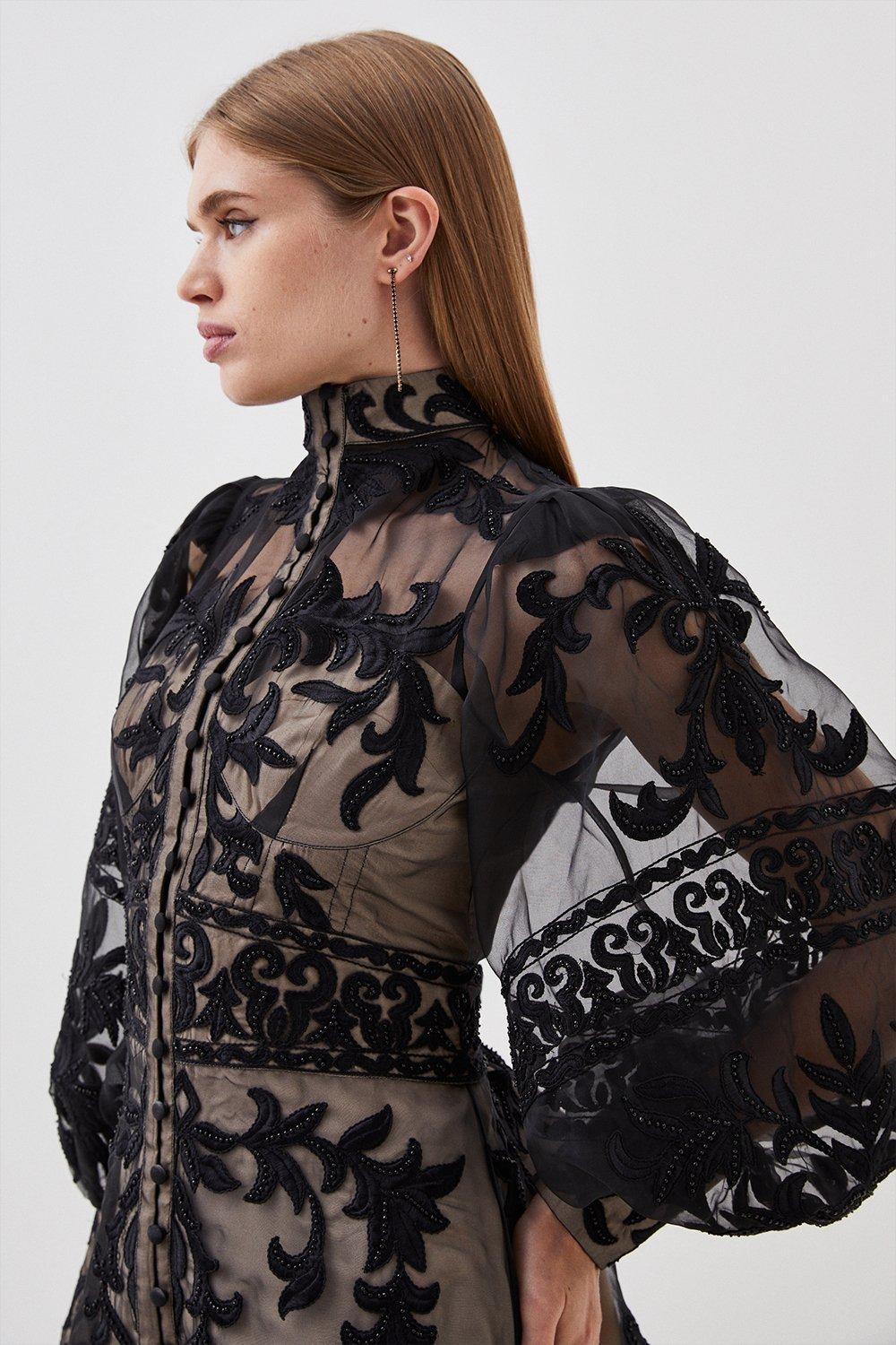 цена Тканая блузка с аппликацией в стиле барокко Karen Millen, черный