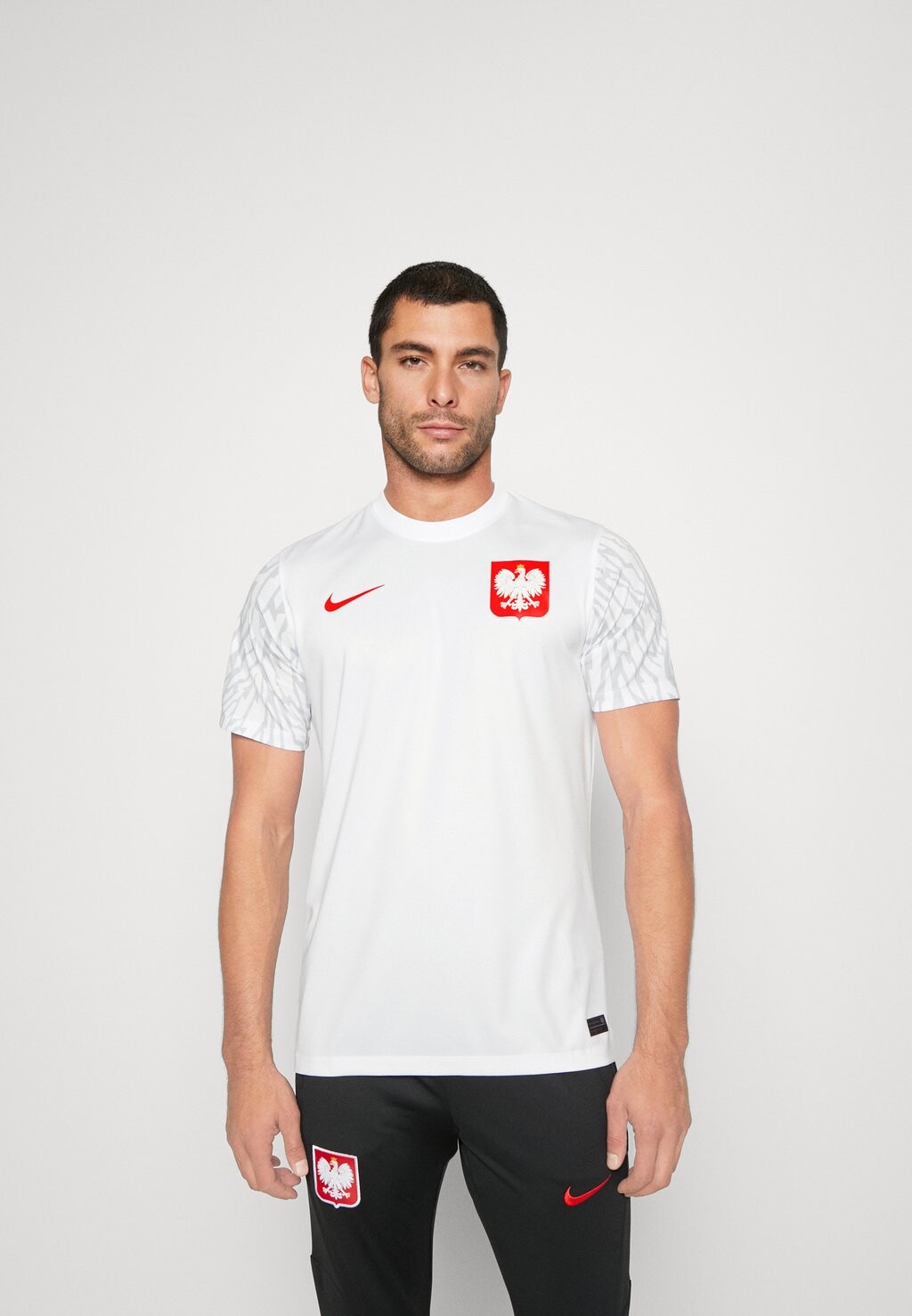 

Футболка Nike