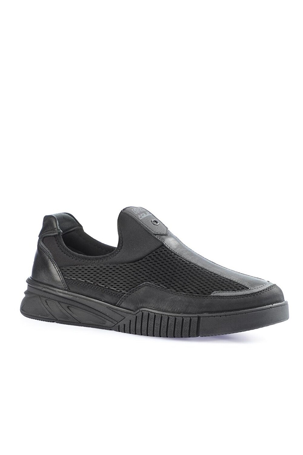 

Мужская обувь AQUA-H Comfort черная FORELLİ