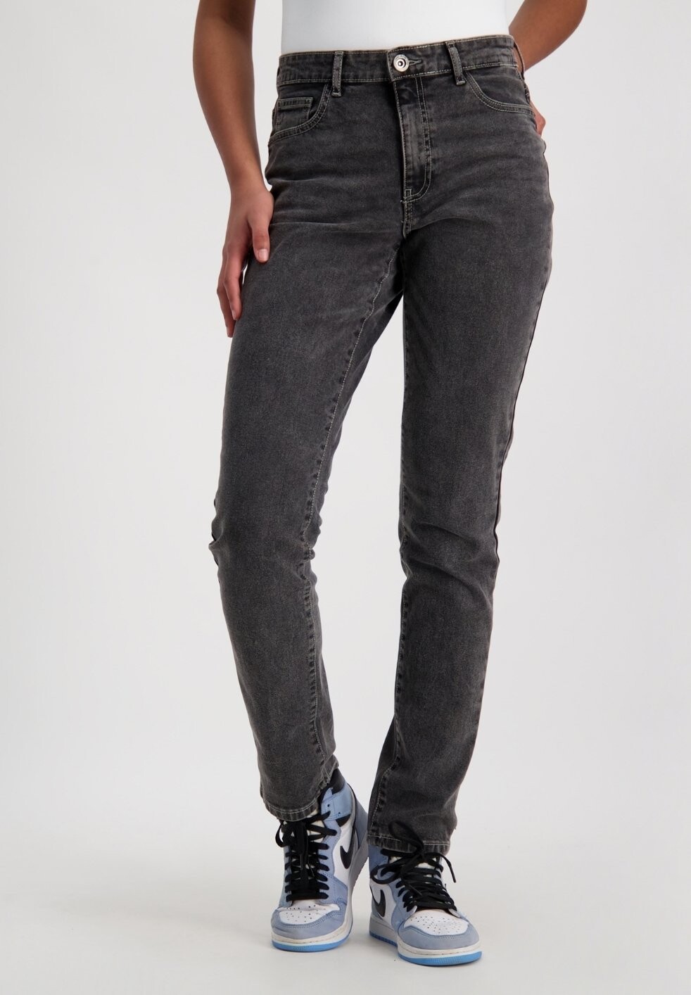 

Джинсы зауженного кроя Cars Jeans