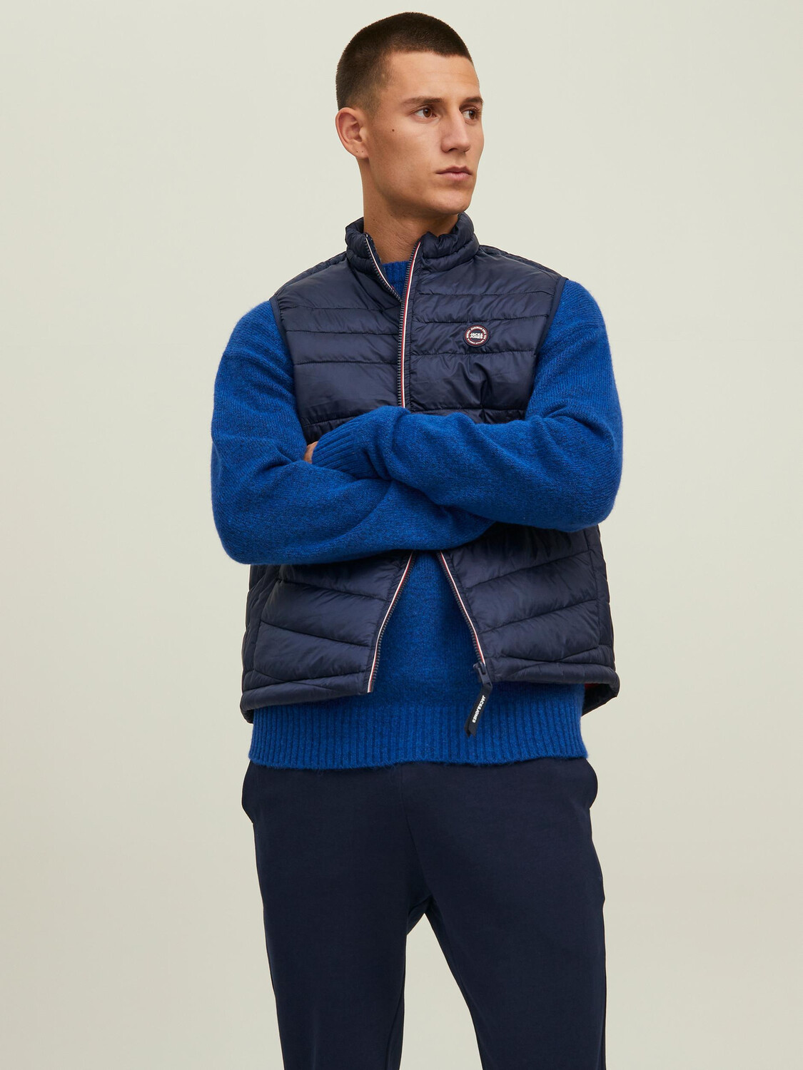

Утепленный жилет Jack & Jones Leichte Stepp ohne Kapuze JJEHERO, темно синий