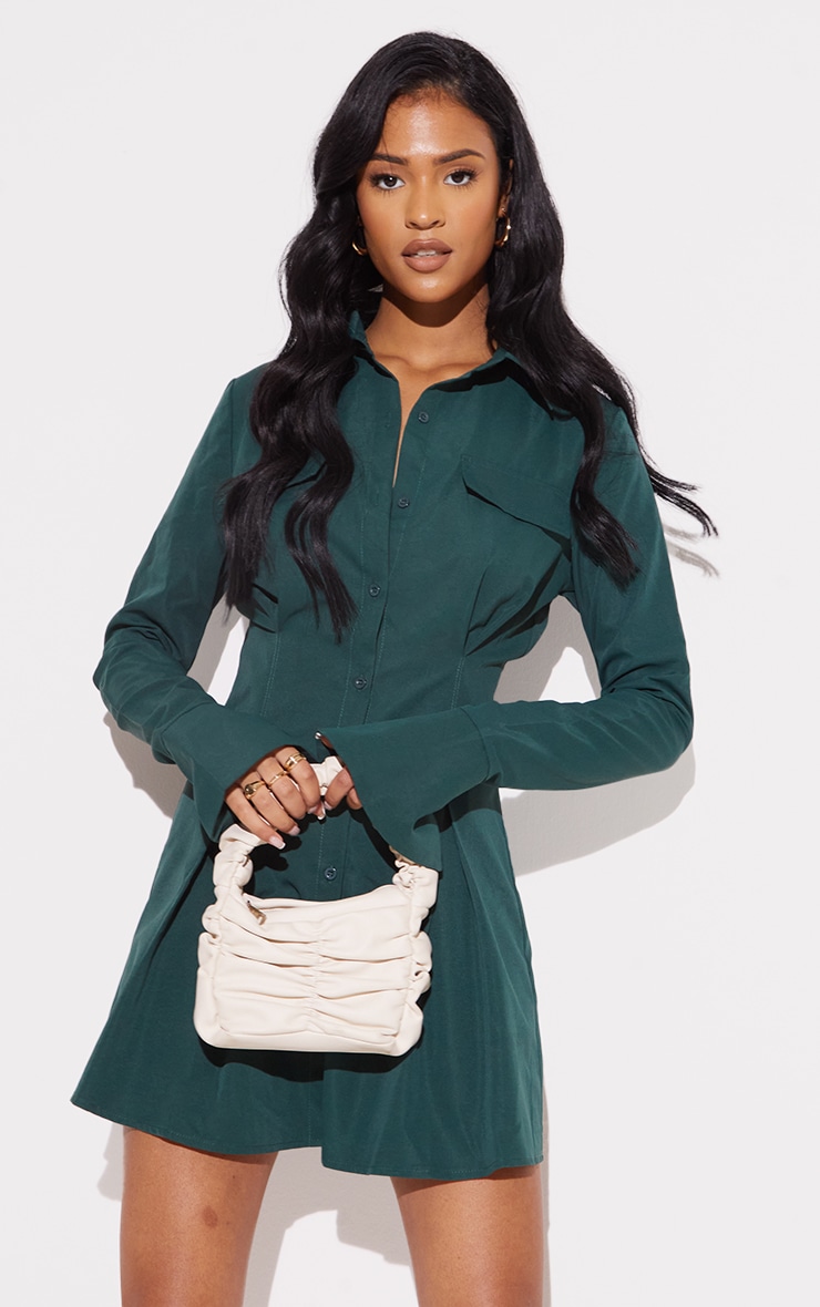 цена PrettyLittleThing Высокое зеленое платье-рубашка с карманами и поясом карго