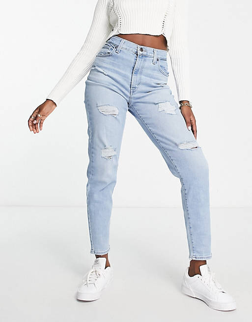 

Светло-голубые потертые джинсы для мамы с завышенной талией Levi's