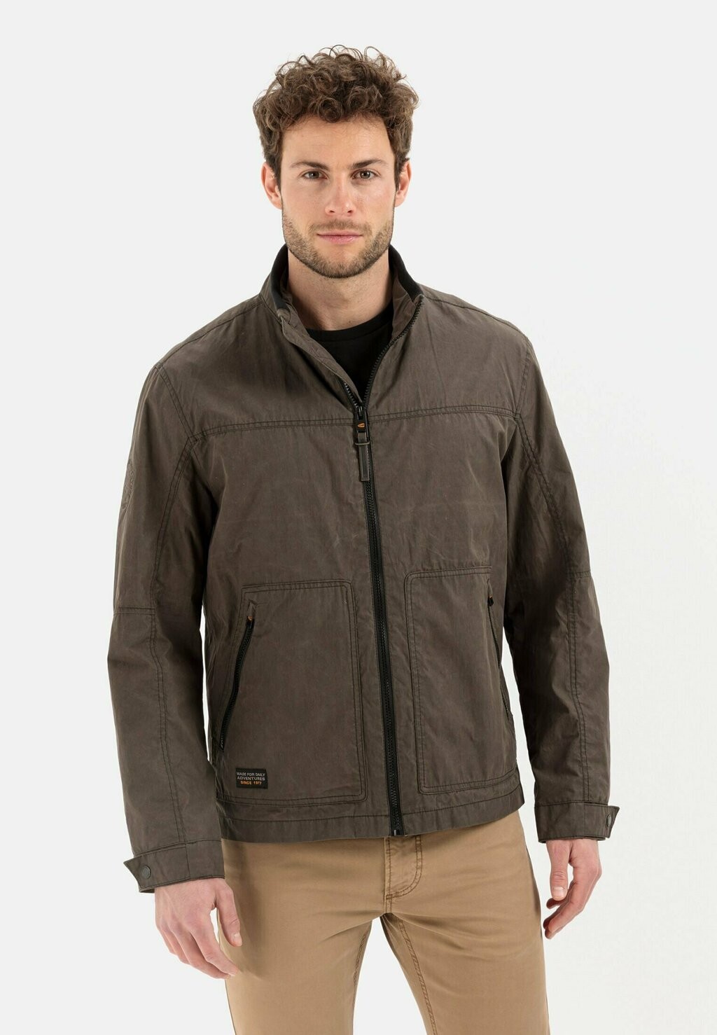 

Куртка демисезонная camel active