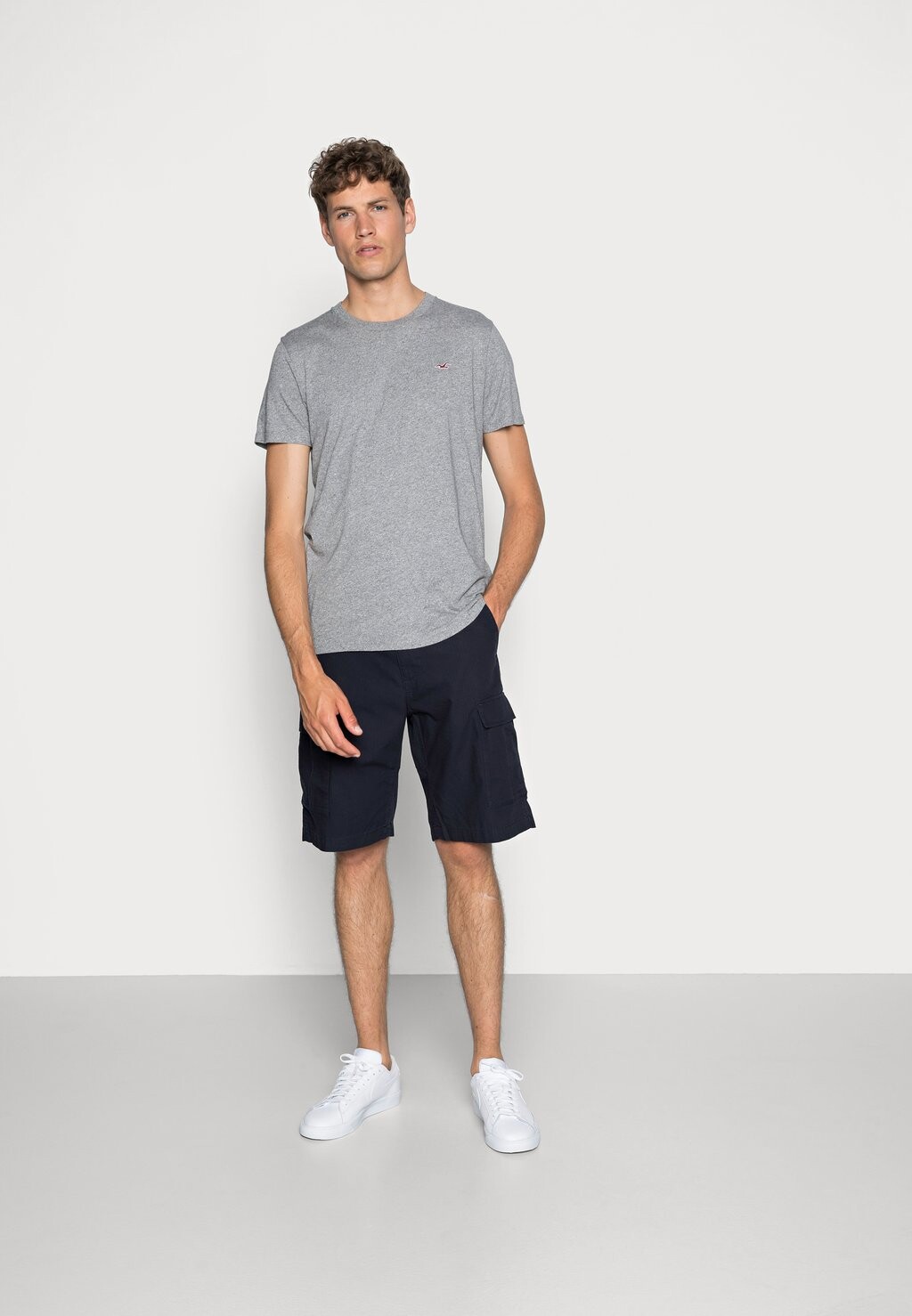 

базовая футболка НАБОР CREW 3 Hollister Co., темно-синий/бордовый/серый