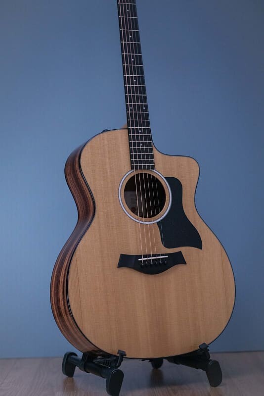 

Акустическая гитара Taylor 214CE Plus Natural