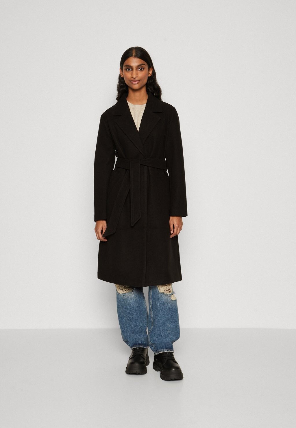

Классическое пальто VMFORTUNEAYA Vero Moda Petite, черный